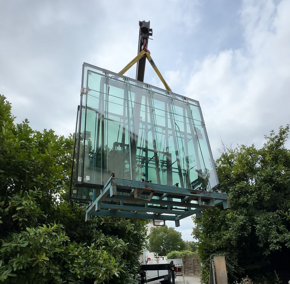 L'installation de votre produit Fabrication aluminium conception menuiseries aluminium fabrication sur mesure en atelier installation aluminium